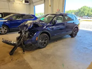 Volkswagen Tiguan 2.0L 4 2024