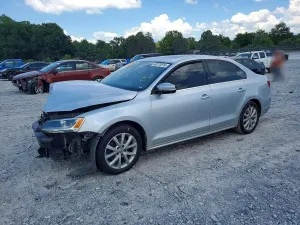Volkswagen Jetta 1.8L 4 2014