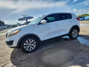 Kia Sportage 2.4L 4 2015