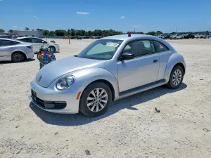 Volkswagen Beetle 1.8L 4 2014