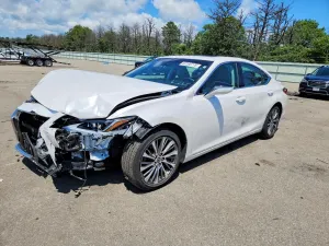 Lexus ES 2.5L 4 2021