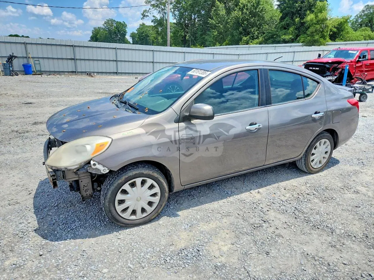 Nissan Versa 1.6L 4 2013
