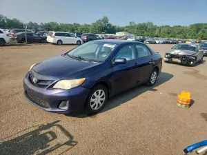 Toyota Corolla 1.8L 4 2013