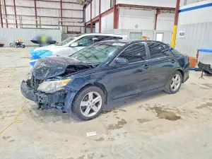 Toyota Camry 2.5L 4 2014