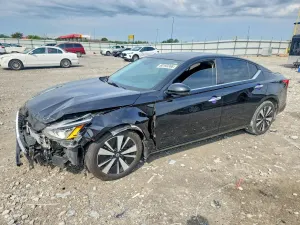 Nissan Altima 2.5L 4 2022