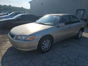 Toyota Camry 2.2L 4 2001