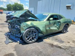 Dodge Challenger 5.7L 8 2022
