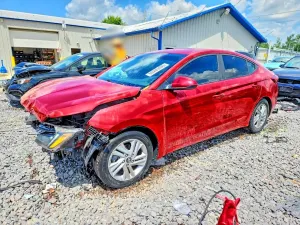 Hyundai Elantra 2.0L 4 2019