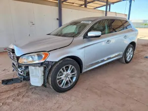 Volvo XC60 2.0L 4 2015
