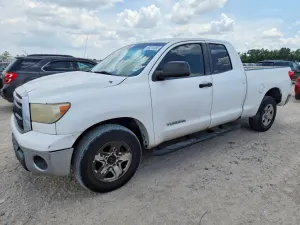Toyota Tundra 4.6L 8 2011