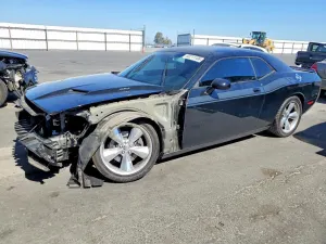 Dodge Challenger 5.7L 8 2015