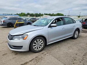 Volkswagen Passat 1.8L 4 2015