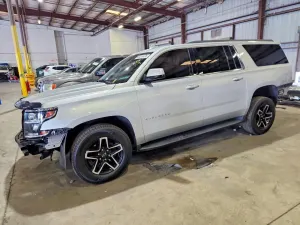 Chevrolet Suburban 5.3L 8 2019
