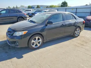 Toyota Corolla 1.8L 4 2012
