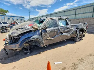 RAM 1500 5.7L 8 2019