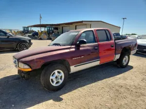 Dodge Dakota 4.7L 8 2000