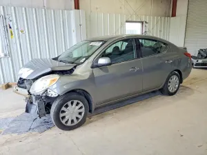 Nissan Versa 1.6L 4 2014