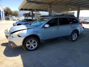 Subaru Outback 3.6L 6 2013