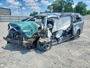 Toyota Sienna 3.5L 6 2017