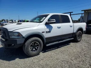 RAM 1500 5.7L 8 2015