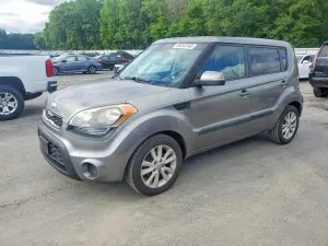 Kia Soul 2.0L 4 2013