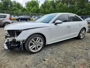 Audi A4 2.0L 4 2020