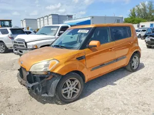 Kia Soul 2.0L 4 2011