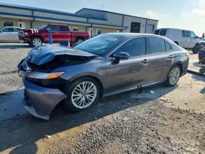 Toyota Camry 2.5L 4 2018