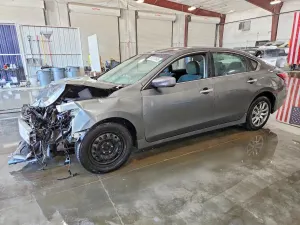 Nissan Altima 2.5L 4 2015