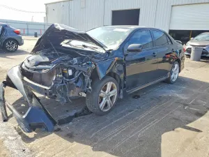 Toyota Corolla 1.8L 4 2013