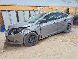 Ford Focus 2.0L 4 2013