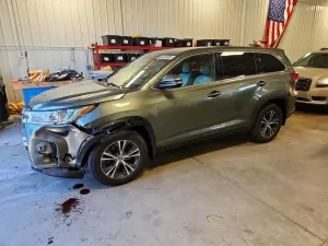 Toyota Highlander 3.5L 6 2019
