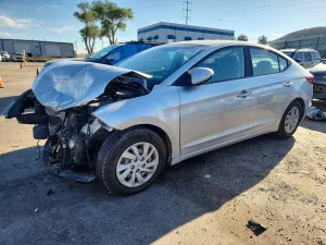 Hyundai Elantra 2.0L 4 2019