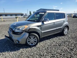 Kia Soul 2.0L 4 2013