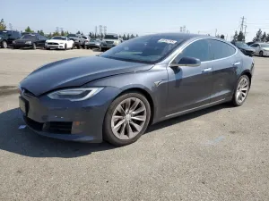 Tesla Model S 2016