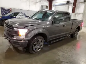 Ford F-150 5.0L 8 2020