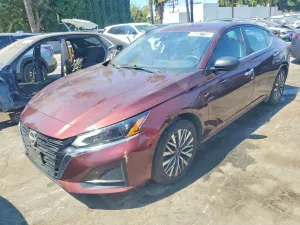 Nissan Altima 2.5L 4 2025