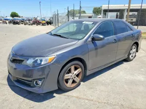 Toyota Camry 2.5L 4 2014