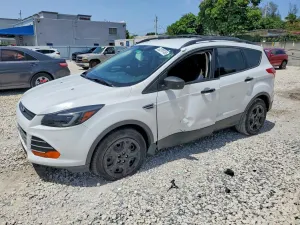 Ford Escape 2.5L 4 2015