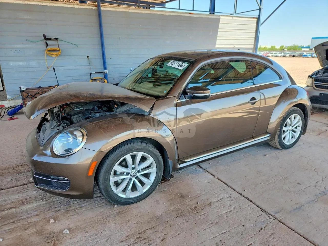 Volkswagen Beetle 2.0L 4 2013