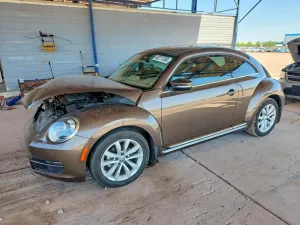 Volkswagen Beetle 2.0L 4 2013