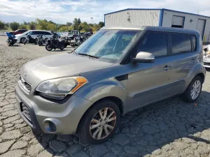 Kia Soul 2.0L 4 2013