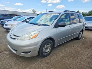 Toyota Sienna 3.5L 6 2008