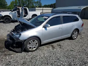Volkswagen Jetta 2.0L 4 2014