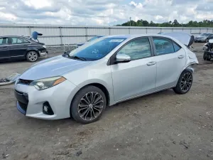 Toyota Corolla 1.8L 4 2016