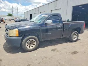 Chevrolet Silverado 1500 4.3L 6 2011
