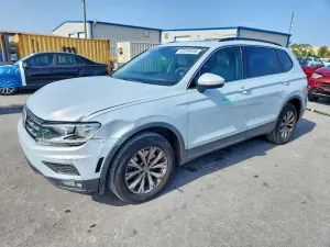 Volkswagen Tiguan 2.0L 4 2018