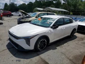 Kia K4 2.0L 4 2025