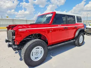 Ford Bronco 2.7L 6 2024
