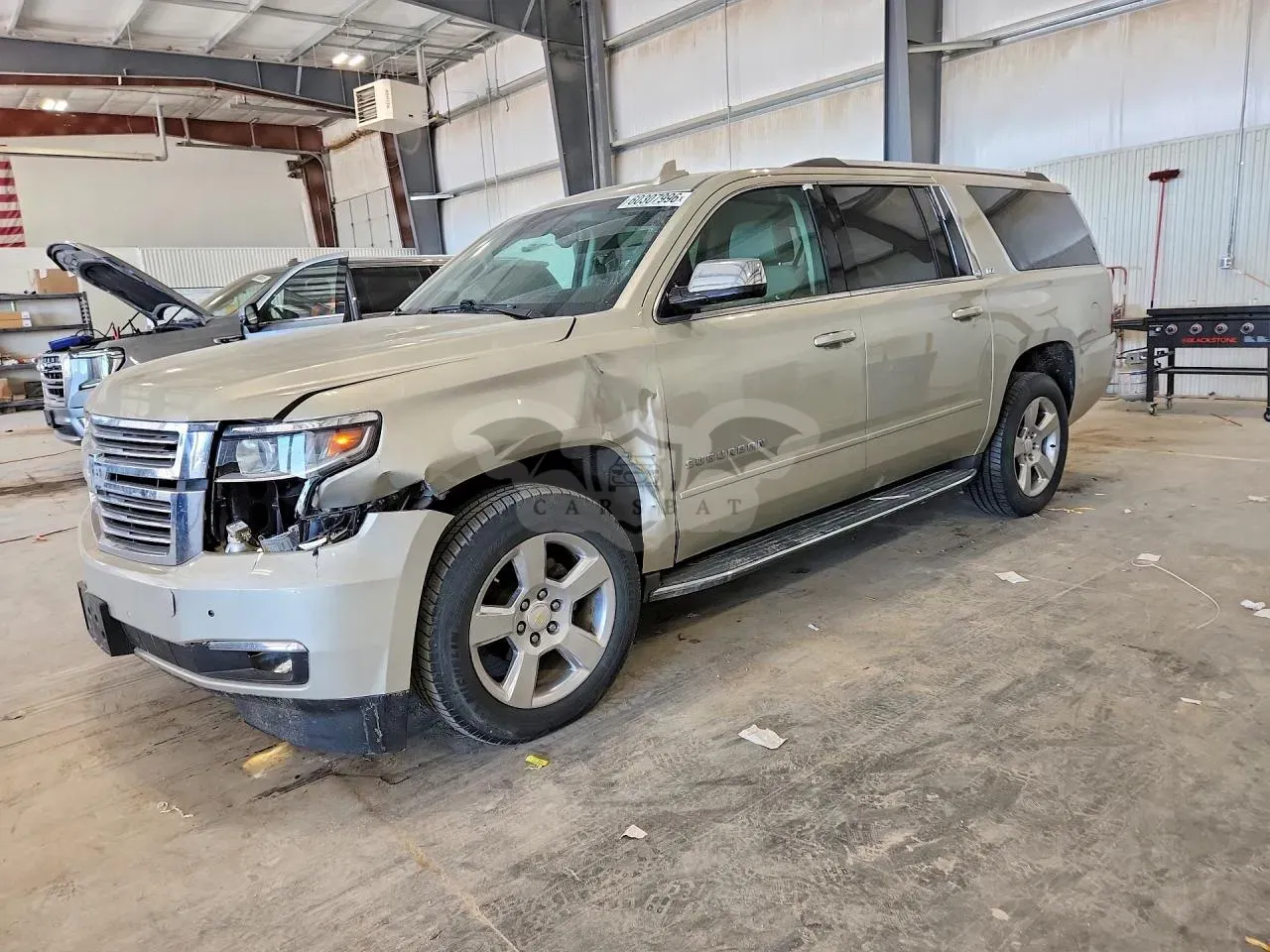 Chevrolet Suburban 5.3L 8 2016